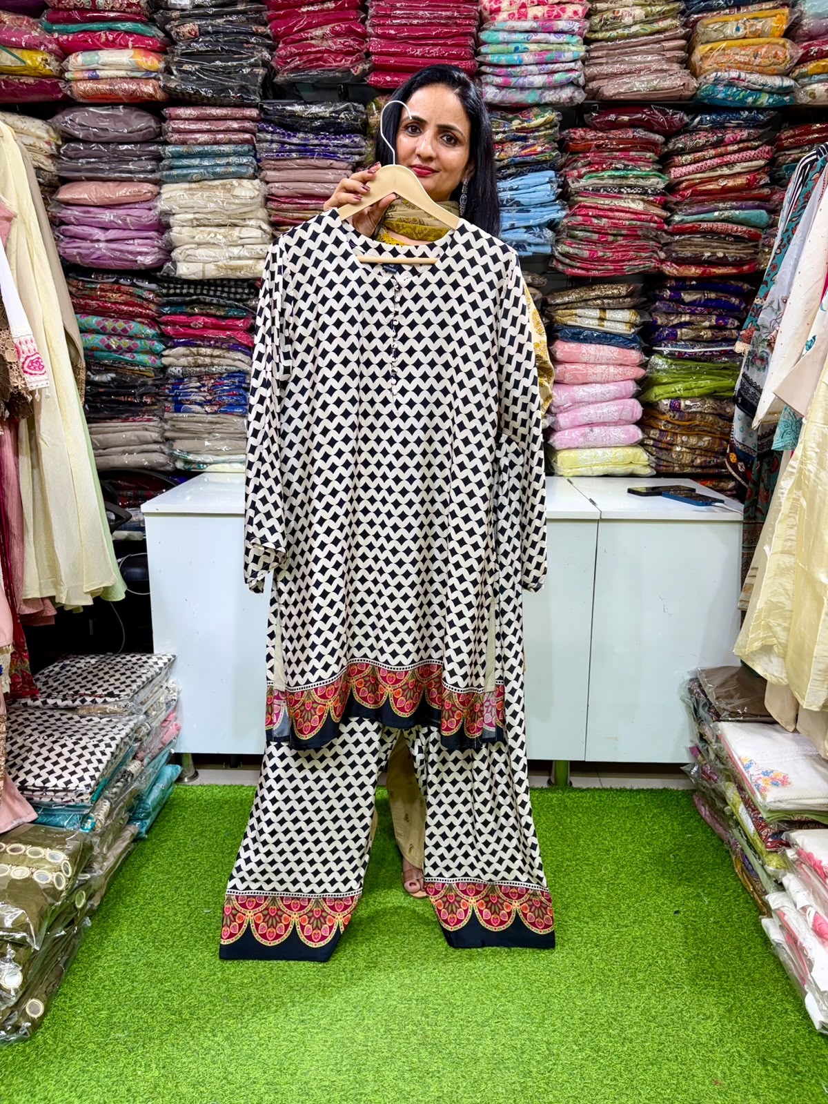 Pure Crape Farshi Coord Set