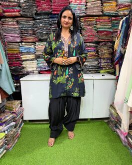 Digital Print Pure Crape Coord with Hand Embellishment on Neck paired with Farshi