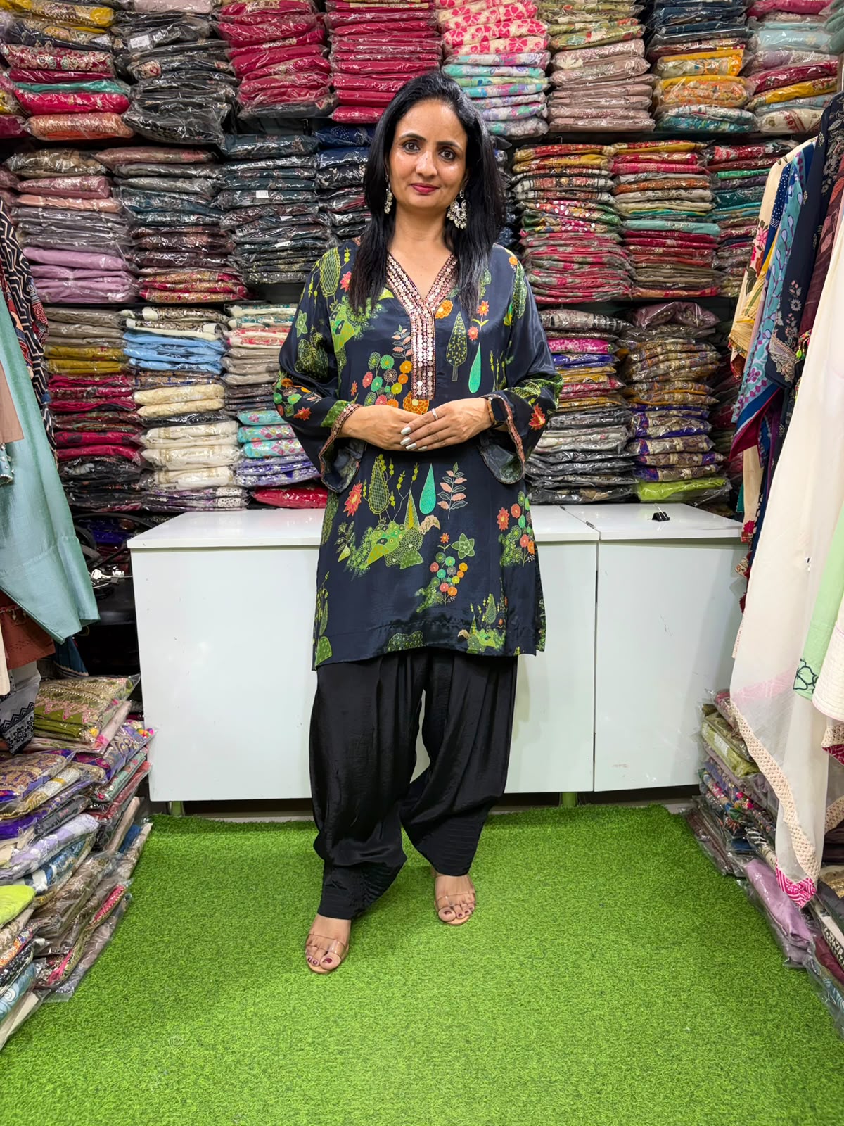 Digital Print Pure Crape Coord with Hand Embellishment on Neck paired with Farshi