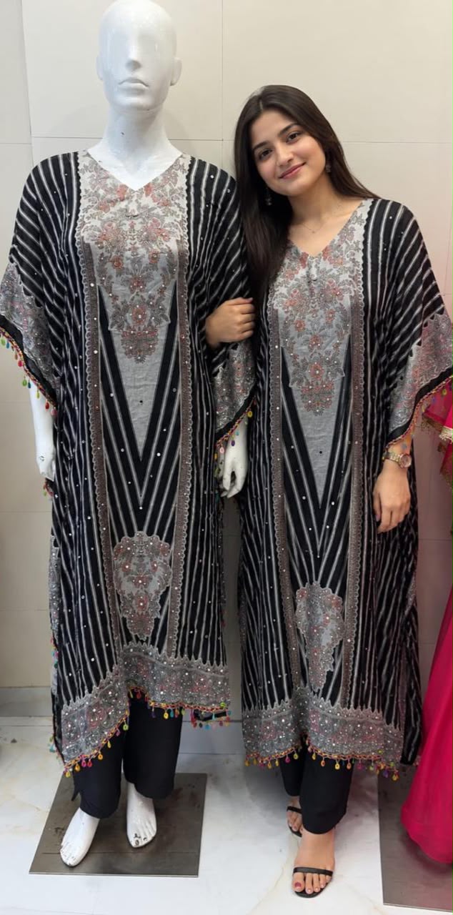 Pure Chinon Kaftan Set