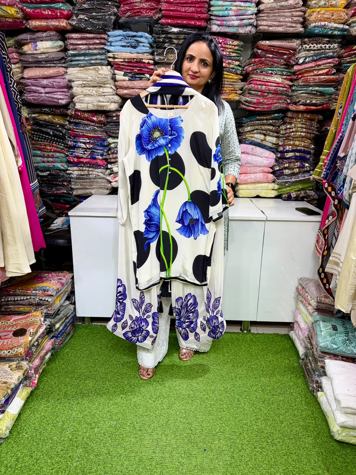 Pure Crape Digital Print Suit Set