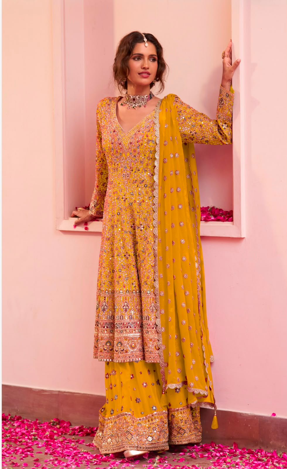 SCD-16 Partywear Pure Georgette Embroidered Suit Set with Divider