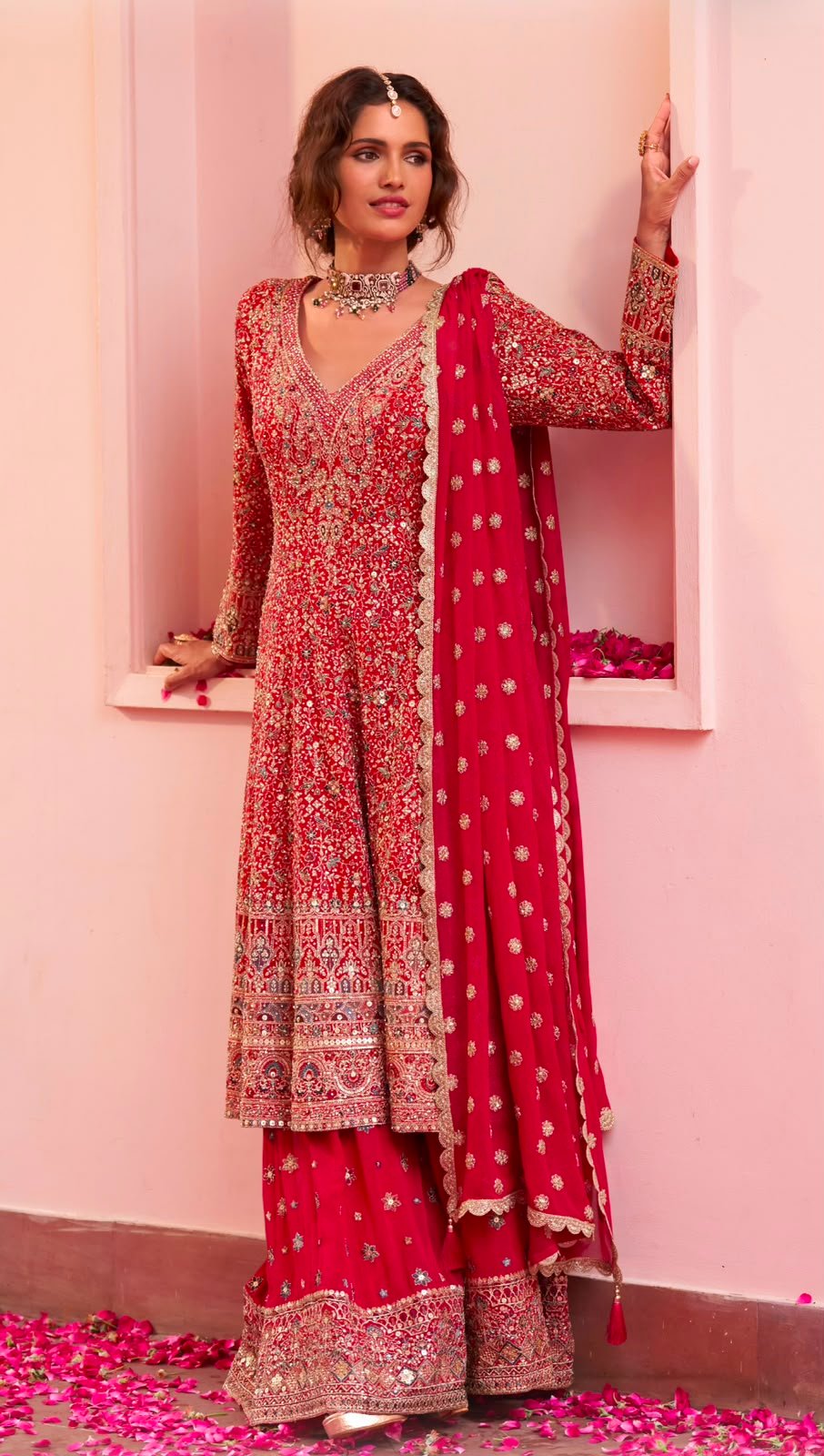 SCD-16 Partywear Pure Georgette Embroidered Suit Set with Divider