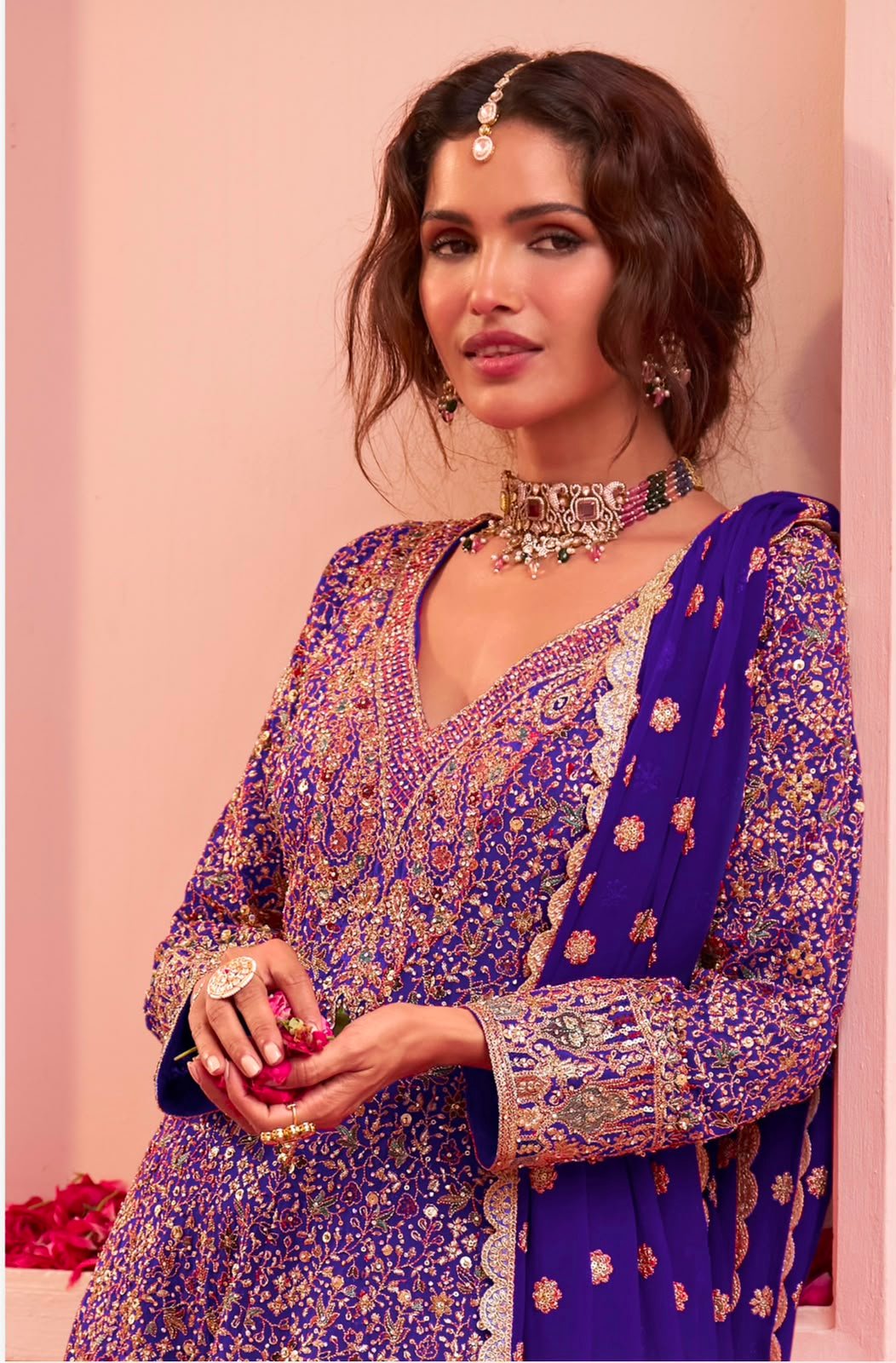 SCD-16 Partywear Pure Georgette Embroidered Suit Set with Divider