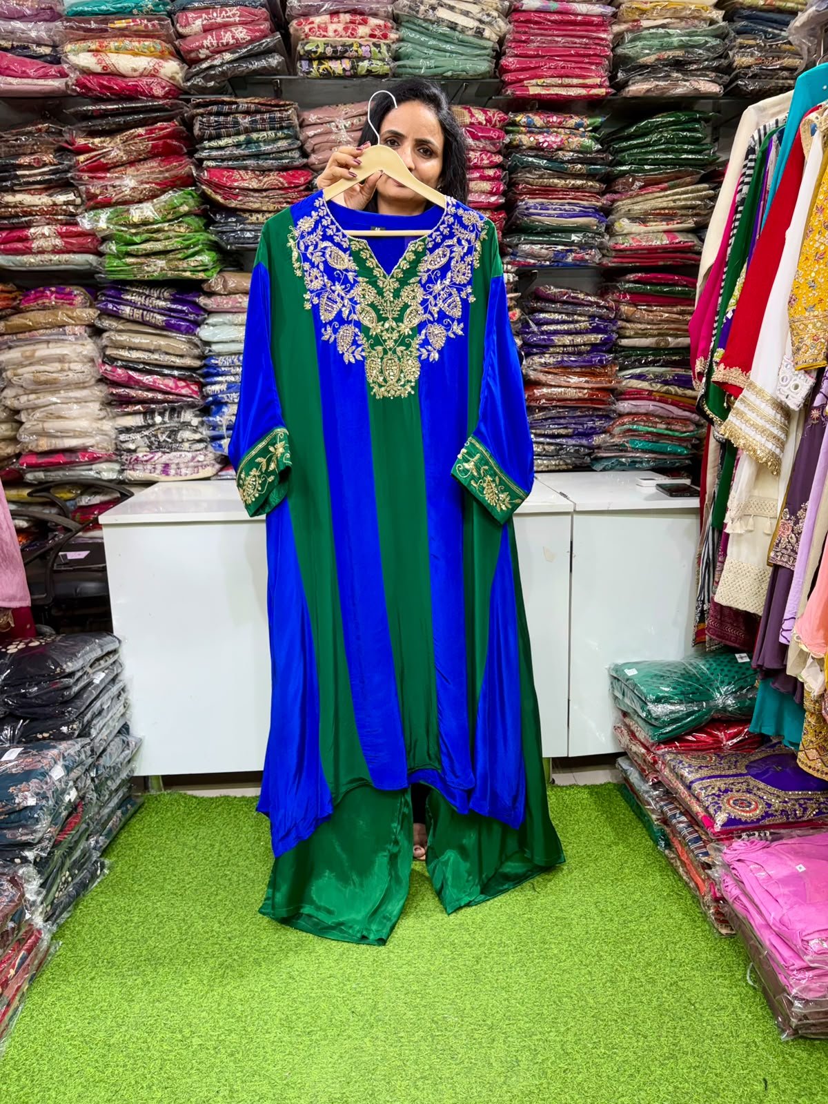 SCD-138 Designer Crape Silk Coord Set with hand embroidery