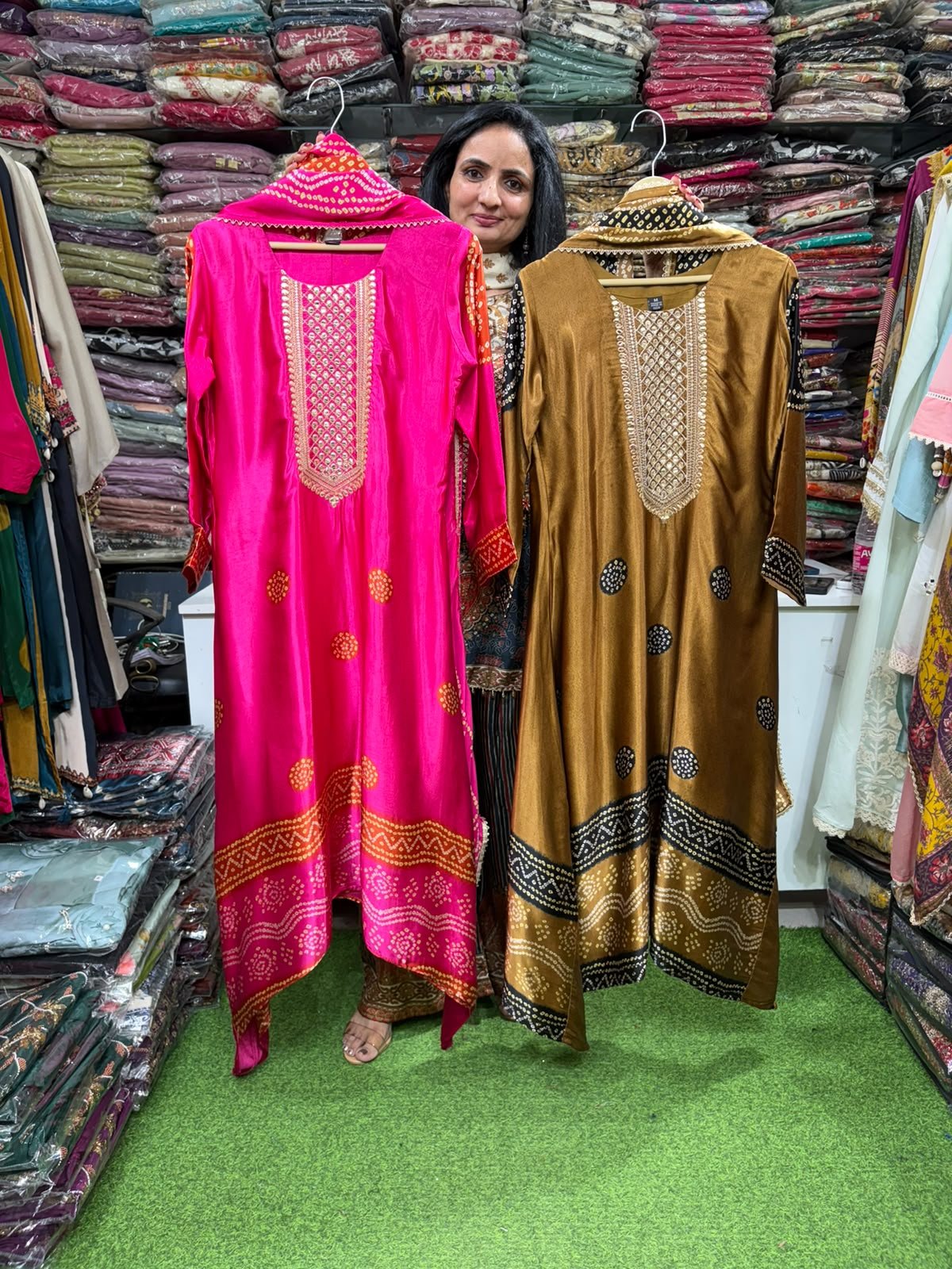 SCD-82 Designer C Cut Gajji Suit Set