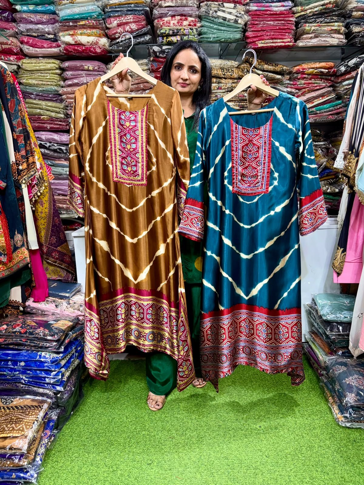 SCD-88 Designer Gajji Silk C Cut Set
