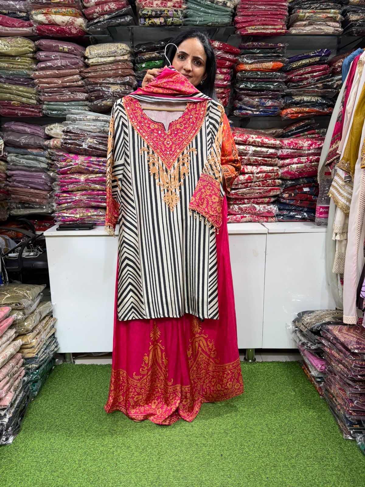 Designer-Silk-Suit-Set-with-Plazzo