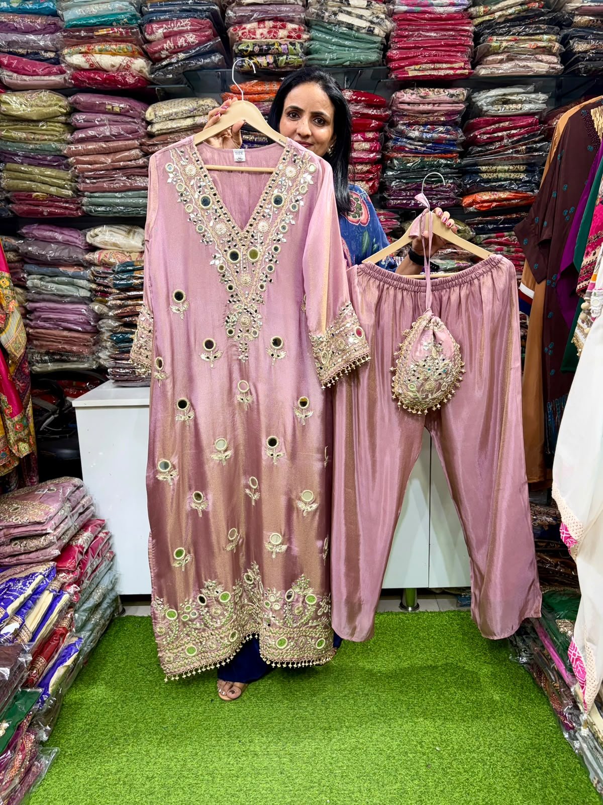 Designer-Pink-Phiran-Set-with-Pants-and-Potli