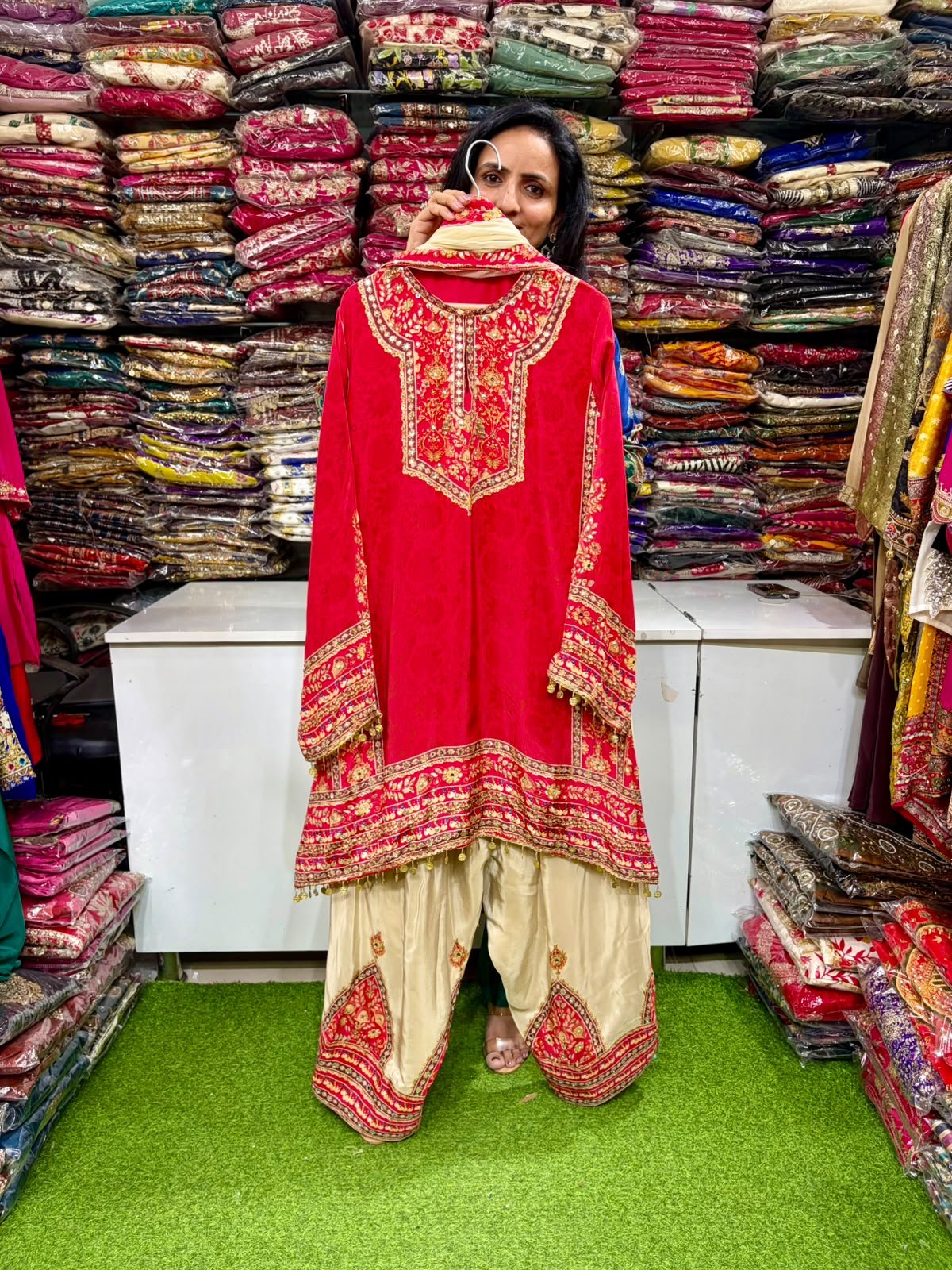 SCD- 195 Pure Crape Farshi Suit Set