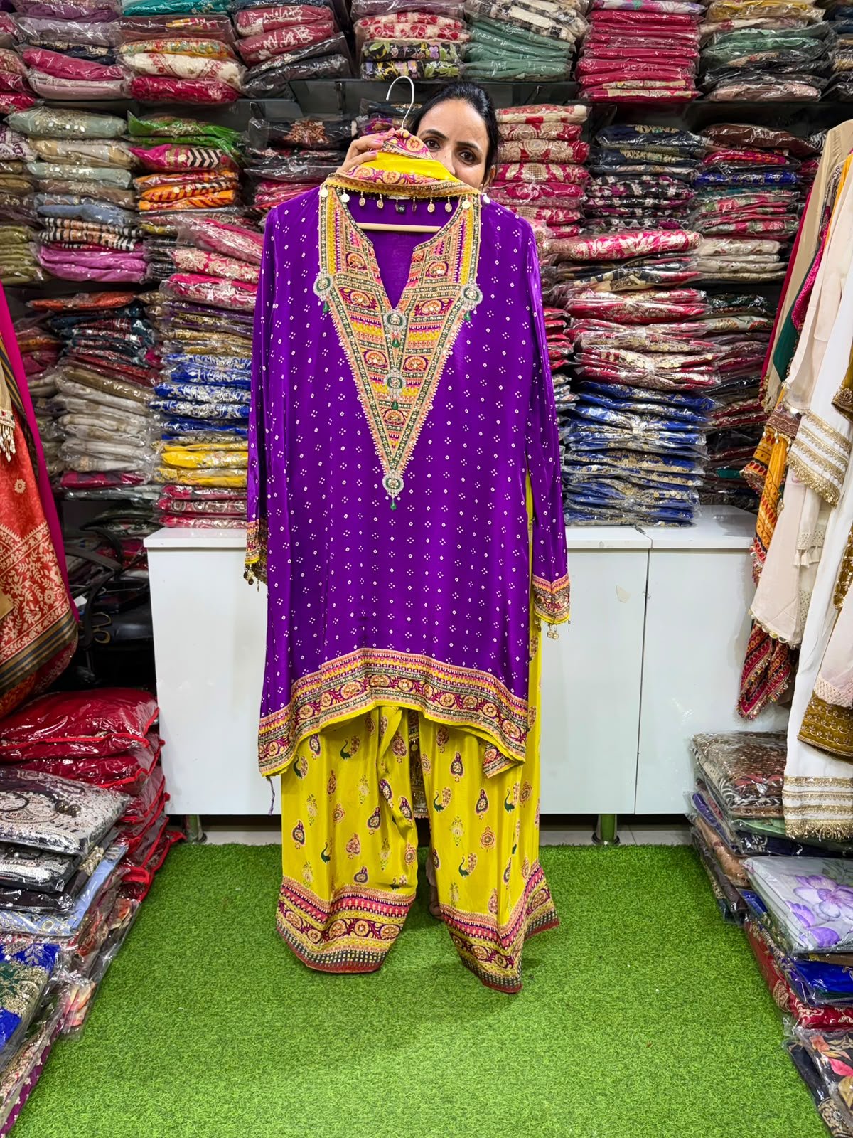 SCD-149 Pure Crape Farshi Suit Set