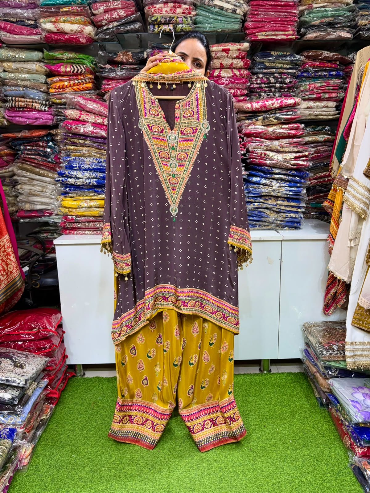 SCD-152 Designer Farshi Suit Set