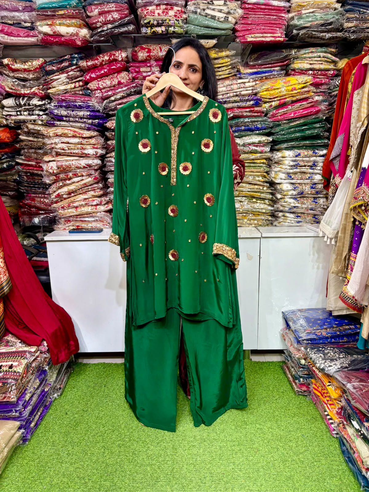 SCD -195 Pure Crape Bottle Green Coord Set