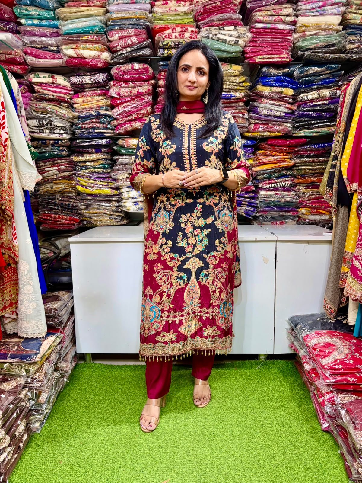 SCD -202 Designer Crape Straight Suit Set