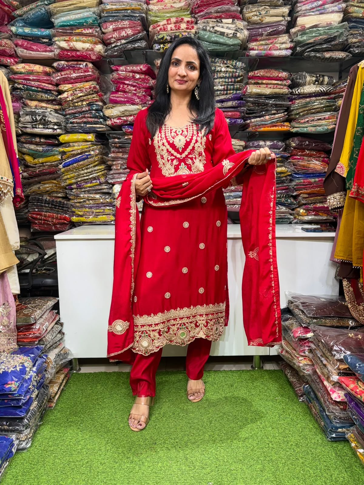 SCD- 209 Pure Chinon Embroidered Suit Set